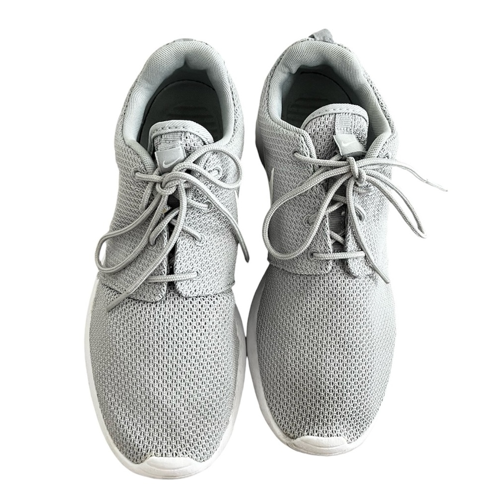 Nike Roche - Picture 6 of 7